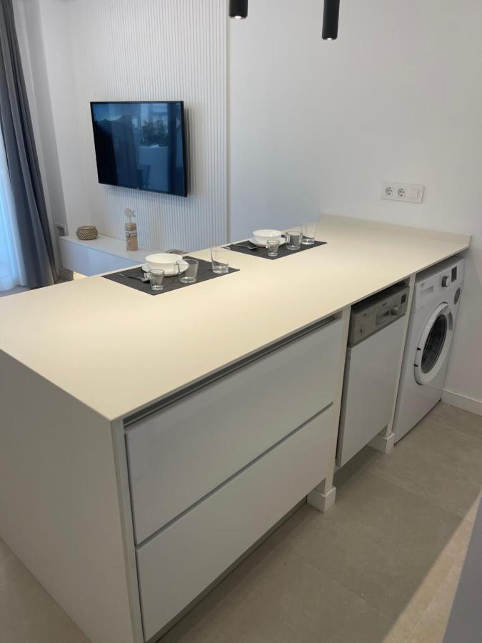 Apartamento Puerto Madeira Roses Buitenkant foto